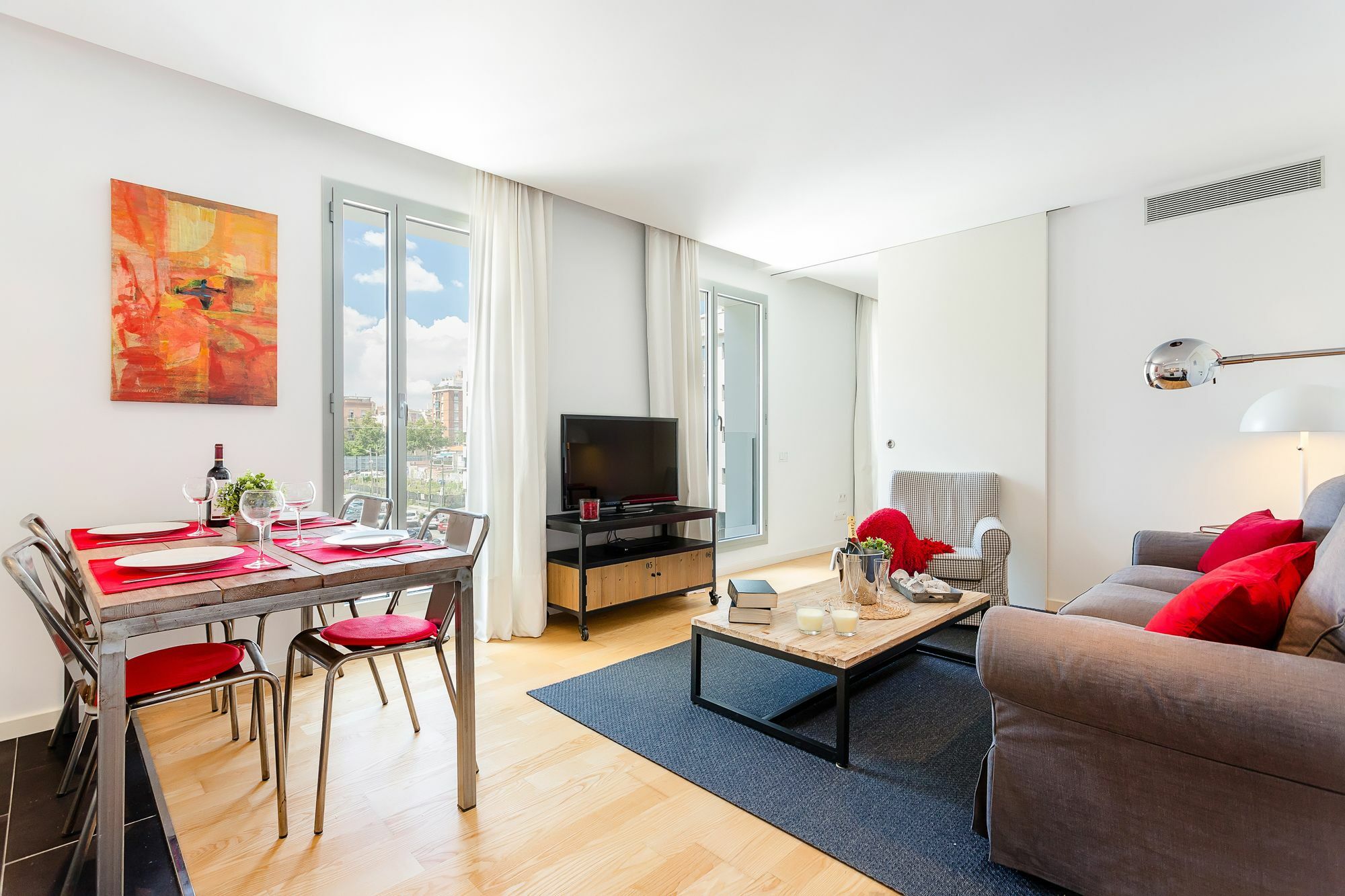 Apartament Urban District - Rambla & Pool Barcelona