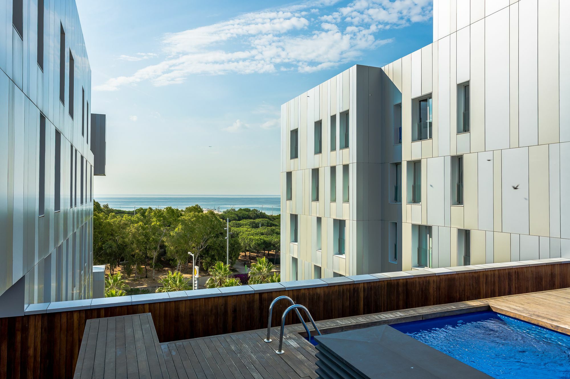 Apartament Urban District - Rambla & Pool *